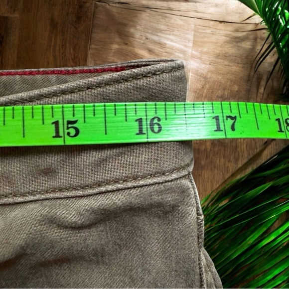 SANCTUARY Army Green Pants w/ Zipper Detail - Size 31 - Picture 7 of 11